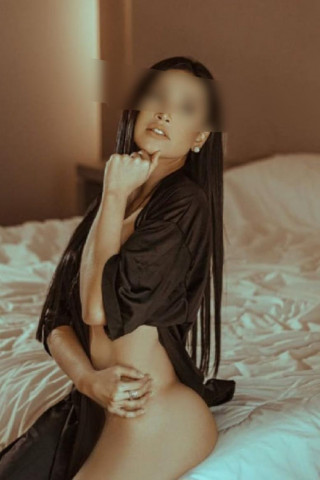 Alana escort de lujo en Barcelona